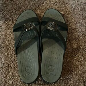 Women’s Croc Sandals